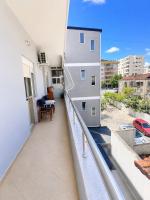 Amarildo Apartament - B&B Durazzo