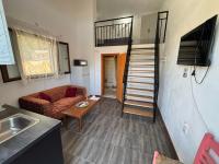 Βαχος rooms 5 - B&B Tseratsiá