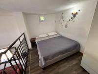 Βαχος rooms 5 - B&B Tseratsiá