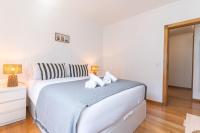 Coastal Garden Apartment by Atlantic Holiday - B&B Caniço