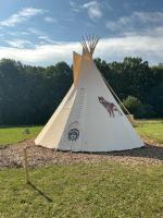 Teepee u Vlčího potoka - B&B Jičíněves
