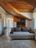 Apartmani Banić Apartman 4 - Chambres d'hôtes Postira