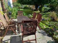 Große Ferienwohnung 84qm mit Garten in Wunstorf - B&B Wunstorf
