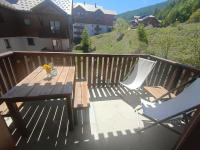 Appart 1800 Puy St Vincent aux pieds des pistes ! - B&B Puy-Saint-Vincent