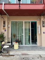 Chintz Studio 3A - Bed and Breakfast Chiang Mai