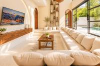Villa HIKARI Umalas - Chambres d'hôtes Kerobokan