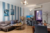 Appartamento con 2 Camere da Letto e Vista Mare 