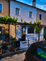 Lina&Nino Guesthouse - Ferienwohnung Villaggio del Pescatore