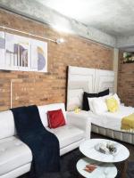 Urban luxury stay at craftsmanship maboneng - Ferienwohnung Johannesburg