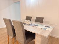 Cozy 2 room apartment by the beach - B&B Costa de Caparica