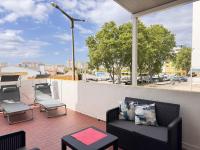 Cozy 2 room apartment by the beach - B&B Costa de Caparica