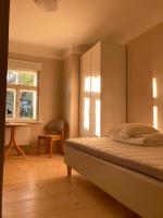 Freshly renovated Artist Quest Apartment - Ferienwohnung Tallinn