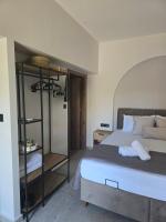 Eden's Garden luxury Studio - B&B Kalamitsi