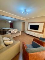 Apartamento super espaçoso bem no centro da cidade - Chambres d'hôtes Serra Negra