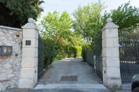Margherita House Vineyards, Nature, and Relaxation - B&B Fumane