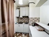 Nice apartment nearby Garegin Nzhdeh metro, Yerevan - B&B Jerevan