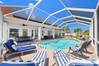Cape Coral Game House - Pool Dock & Arcade - B&B Cape Coral