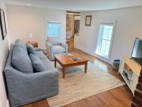 Duplex Farmhouse Rental Walk to Downtown - B&B Kennebunk