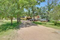 Next to Wine Rd! Apt w/ Balcony in Fredericksburg - Ferienwohnung Fredericksburg