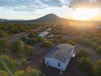 Humminbird Hideaway - B&B Williams