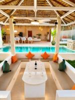 Oh'lala Three Bedroom Pool Villa - B&B Ban Tai