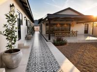 Hanan Guesthouse - B&B Thabazimbi