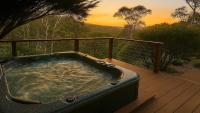The Olive House Backs Blue Mountains National Park - B&B Katoomba