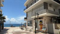 Alkyone Seafront Loutraki Apartment - Ferienwohnung Loutráki