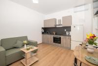 Kuća LUNI - vacation near the beach - Duga Uvala - Ferienwohnung Pavicini