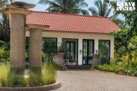 StayVista at Stories by the River with Pool & Bar - Ferienwohnung Karjat