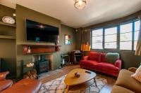 Chic Seaside Escape - Steps to Viking Bay & Town - B&B Broadstairs