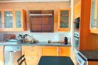 Bright stopover with terrace in Six-Fours - Bed and Breakfast Six-Fours-les-Plages