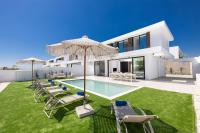 Ocean Whispers Villas - B&B Paralímni