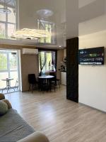 Студия 3-х комнатная ул Соборности 42 - Chambres d'hôtes Kryvyï Rih