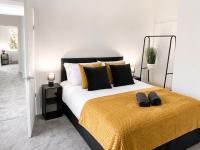 33 Hughenden Drive - B&B Leicester