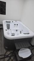 Alimot Spa House - Private Indoor Hot Tub - B&B Syracuse
