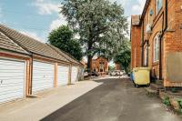 Modern 2 bed 1st Floor Apartment by Jesswood Properties Parking Wi-fi - B&B Hinckley