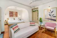48B Stylish 1BHK Khar With Swing - Ferienwohnung Mumbai