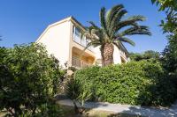 Green Oasis by the Sea - B&B Koper