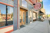 Stroll to Main St: Livingston Gem w/ Rooftop Deck - B&B Livingston