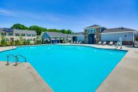 Modern Townhome w/ Private Yard in Kernersville! - Chambres d'hôtes Kernersville