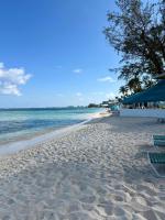 Tamarind Bay 3BD on Seven Mile Beach - B&B George Town