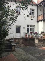 Familienhaus Stadtmitte - Ferienwohnung Neustrelitz
