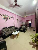 Rosewood Homestay Guwahati - B&B Guwahati