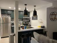 2 Bd/3 Ba, Luxury Ski-in Ski Out Condo - Sleeps 10 - Chambres d'hôtes Park City