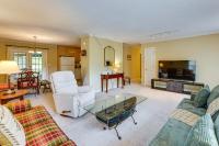 Lake Chatuge Home w/ Workspace & Fenced Yard! - B&B Hayesville