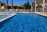 JolieT2 ,RDC,piscine,clim,parking,tennis ,Canet en Roussillon - Chambres d'hôtes Canet-en-Roussillon