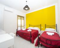Dreibettzimmer mit Bad