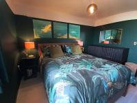 Bright City Centre Apartment & Stunning Views - Ferienwohnung Belfast