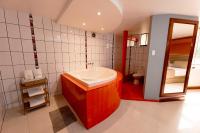 Double Room with Spa Bath